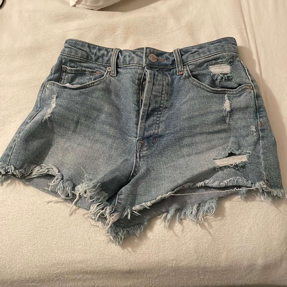 Jean shorts size 26